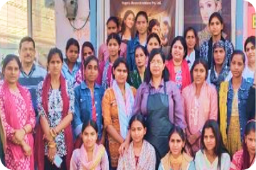 Online Beauty Professional Training through Streax Professional Academy​